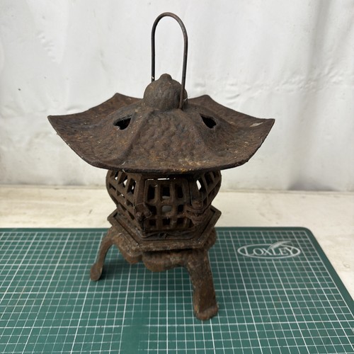 Vintage cast iron garden - cast,
